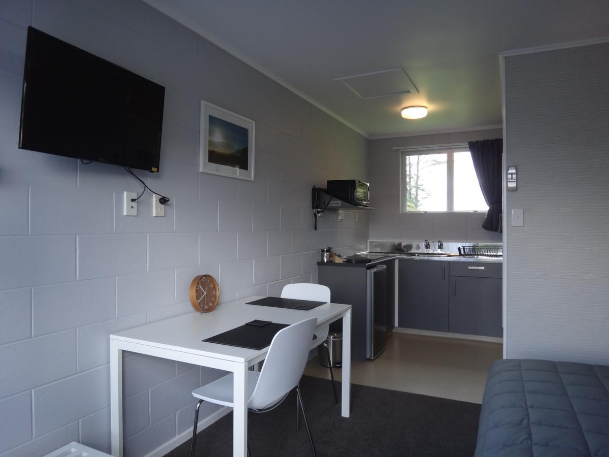 Amble In Motel Стратфорд Екстериор снимка